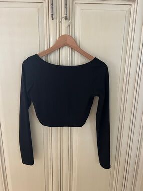 Susana Monaco Scoop Back Crop Top Black Long Sleeve Nylon Blend Size S